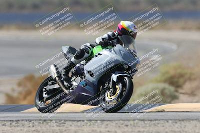 media/Oct-02-2025-Racers Edge (Thu) [[2c91cb6ab3]]/3-B Group/Session 2-Turn 14 (11am)/